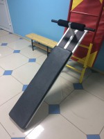 Доска для пресса навесная на шведскую стенку с двумя валиками (длина 1,5 метра) - fgospostavki.ru - Ялуторовск